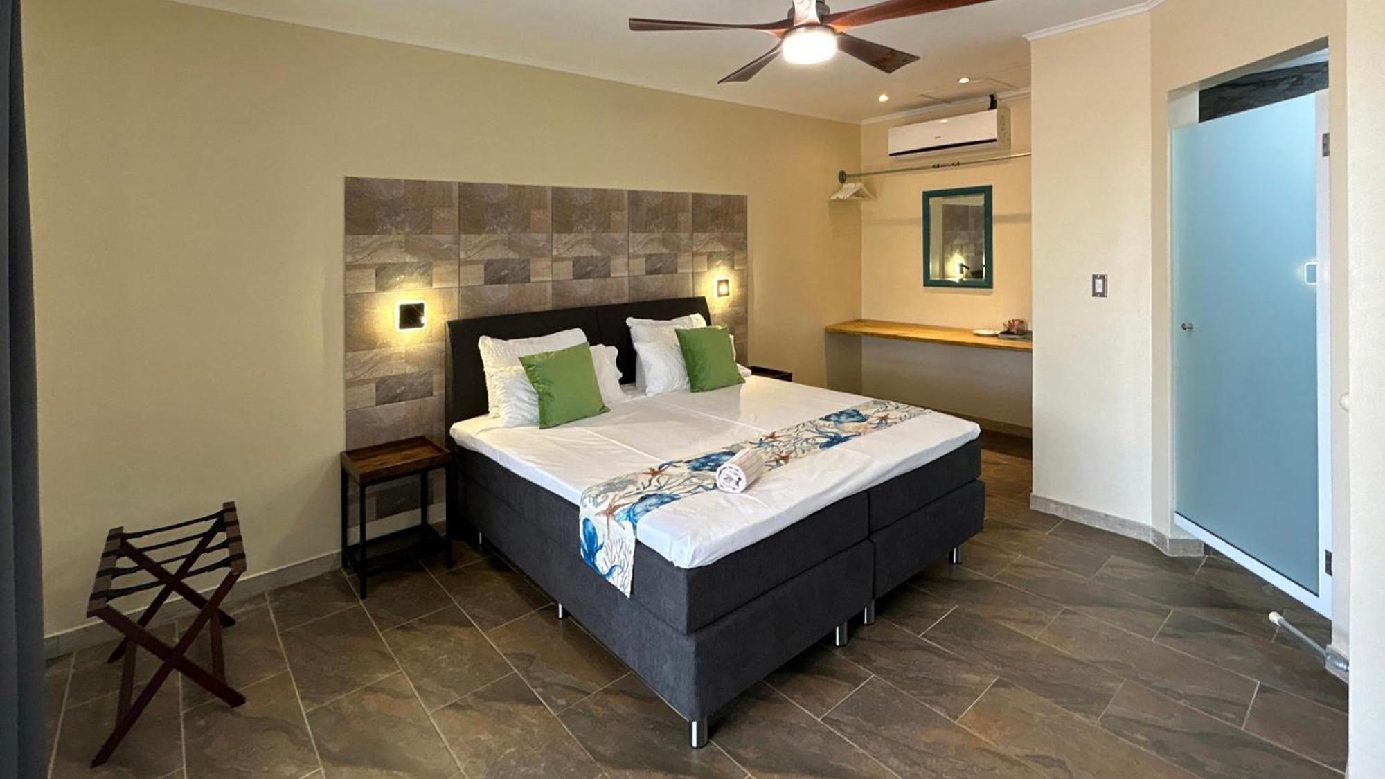קרלנדיק Sonrisa Boutique Hotel - Adults Only מראה חיצוני תמונה